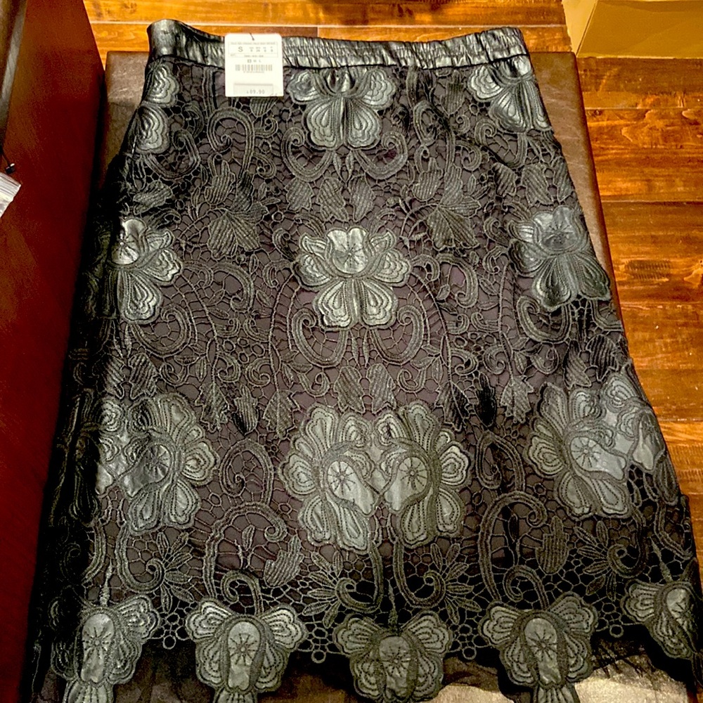Zara leather (faux) and lace pencil straight midi skirt sz S